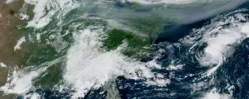 Smoke from Canadian Wildfires blankets North America, triggering widespread air quality alerts