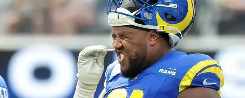 NFL Prohibits Smelling Salts Amidst Safety Concerns and Concussion Risks