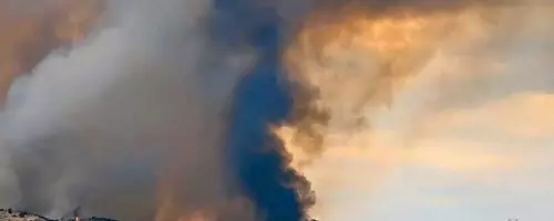 Colorado Wildfires Rage, Exceeding 120,000 Acres as Firefighters Battle Adverse Conditions