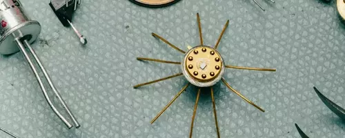 Unearthing Hidden Artistry Within Microchips: The World of Silicon Doodles