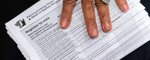 Democratic Party Grapples with Significant Decline in Voter Registration Amidst Republican Gains