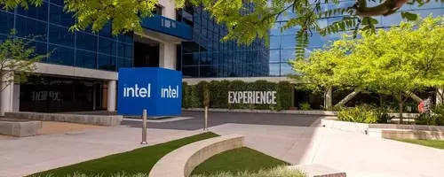 US Government Acquires 10% Stake in Intel: A New Era of State-Corporate Relations?
