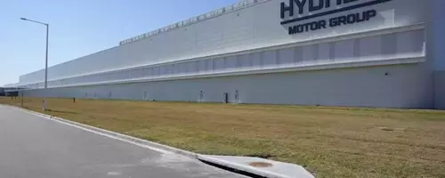 Immigration Crackdown at Georgia's Hyundai Site Leads to Mass Detentions