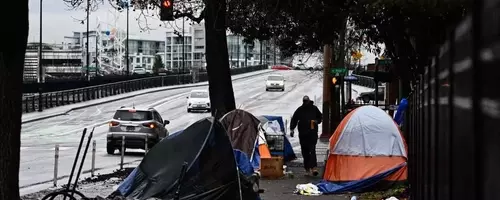 Bipartisan Consensus Emerges on Involuntary Treatment for Homeless Individuals