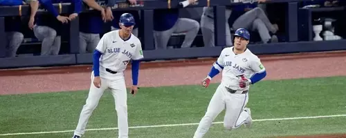Blue Jays Triumph Over Dodgers in World Series Opener