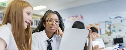 The Dual Nature of Digital Socializing: How Students Utilize Google Docs for Connection and Conflict