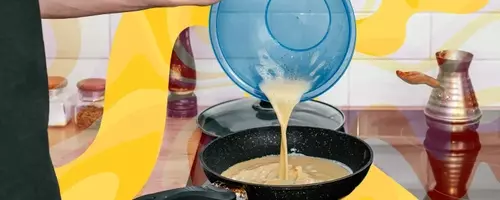 Enhancing Scrambled Eggs with Avocado for a Healthier Start