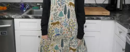 The Hedley & Bennett Smock Apron: A Kitchen Essential for Every Cook