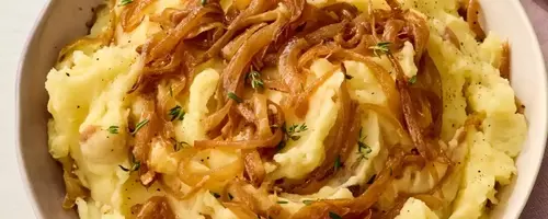 Festive Flavors: 14 Holiday Recipes to Delight Every Guest