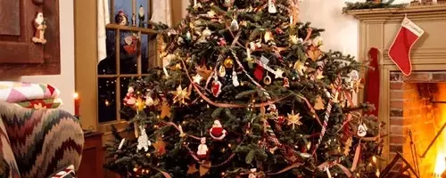 Nostalgic '90s Christmas Decor: A Guide to Festive Charm