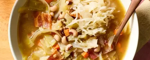 Hearty Ukrainian Cabbage Soup: A Family Tradition Reimagined