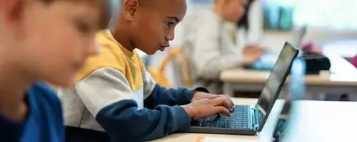 Chromebooks' Impact on Education: Teacher Concerns and Screen Time Debates