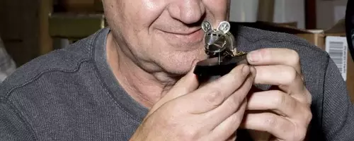 Jeff de Boer's Miniature Marvels: Crafting Intricate Armor for Mice