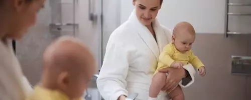 Essential Skincare Strategies for New Mothers