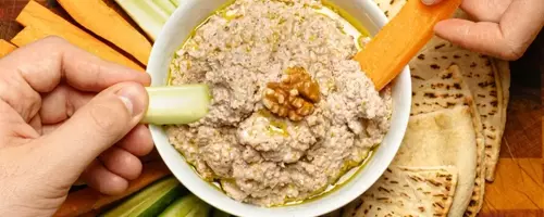 Crafting the Perfect Walnut Skordalia: A Versatile Greek Garlic Dip