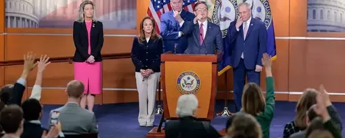 ACA Shoppers Face Mounting Costs as Congress Delays Healthcare Decisions