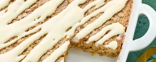 Gingerbread Baked Oats: A Cozy and Nourishing Breakfast Treat
