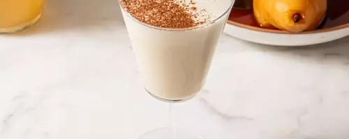 Crafting the Perfect Coquito: A Festive Coconut Drink