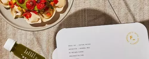 Sakara and Factor's Salad Collaboration: A Culinary Review