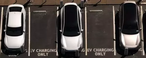 Turbulent Journey for Electric Vehicles in 2025: Challenges and Unexpected Resilience