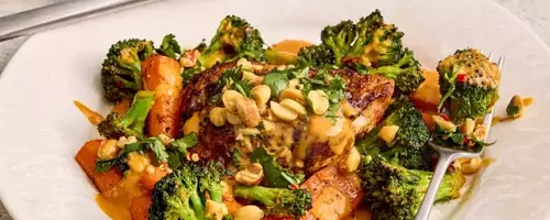 Sheet-Pan Thai Red Curry Chicken with Peanut-Lime Sauce: A Flavorful Weeknight Meal