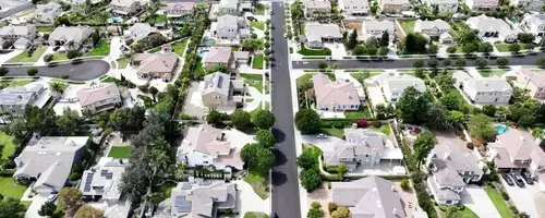 Navigating Homeownership in Retirement: A Complex Decision for Seniors