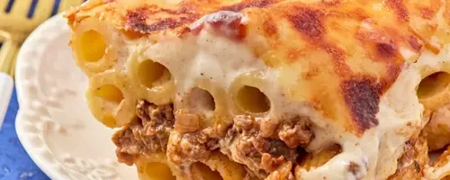 Comfort Food Delights: A Dozen Baked Pasta Recipes for Any Season
