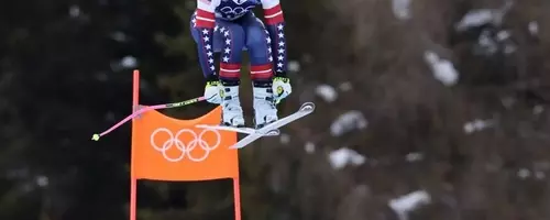 Lindsey Vonn's Olympic Comeback: Skiing with a Torn ACL