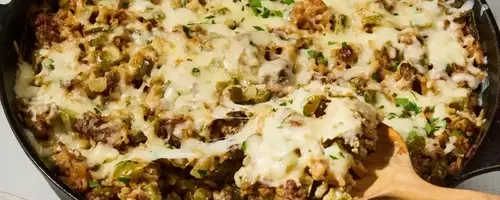 Hearty Cheesy Ground Beef & Rice Bake: A Quick and Satisfying Meal