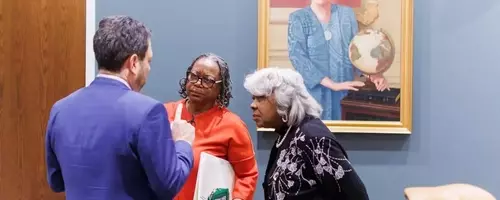Virginia Court Upholds Democratic Redistricting Vote Amidst Political Strife