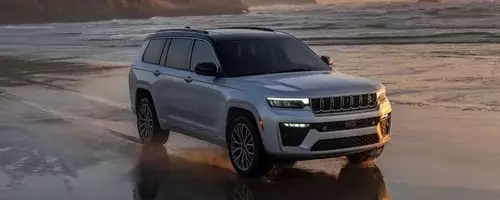 Jeep Grand Cherokee V-8 Return Hinted Amid Stellantis's Shift