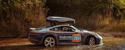 Brazilian Family Conquers Rally dos Sertões in a Porsche 911 Dakar