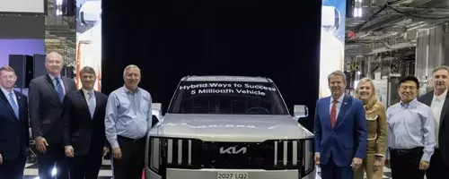 Kia's 2027 Telluride: A New Era of Hybrid Manufacturing in the U.S.