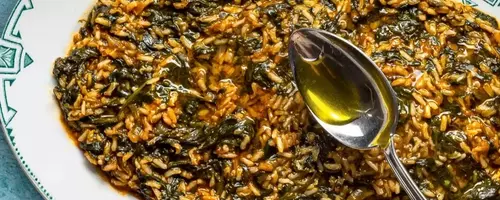 Crafting the Perfect Greek Spanakorizo: A Culinary Journey