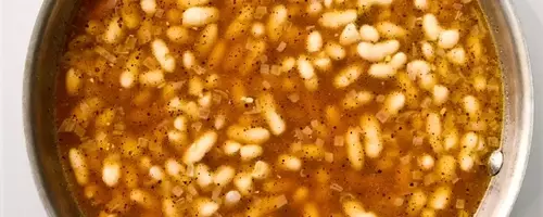 Speedy & Flavorful Cacio e Pepe White Bean Dish