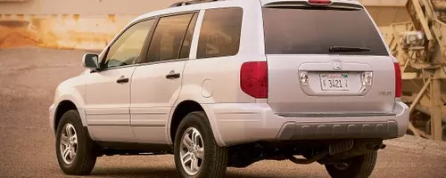 A Closer Look at the 2003 Honda Pilot EX