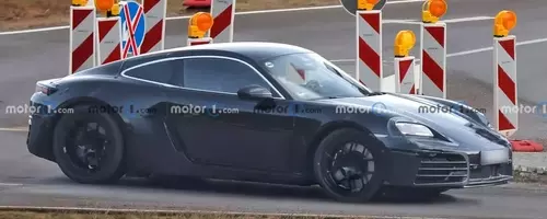 Porsche Reaffirms Commitment to Electric Boxster and Cayman Amidst Market Dynamics