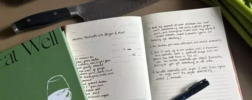 The Culinary Chronicle: How Food Journaling Transforms Home Cooking
