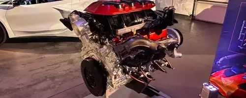 GM Unveils Potent 6.7L LS6 V-8 Engine for 2027 Corvette Lineup
