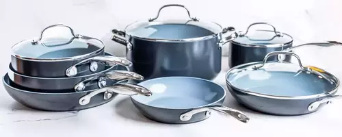 The Best Non-Toxic Cookware Sets of 2024