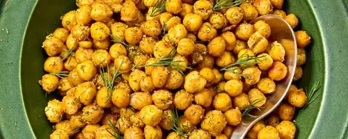 Crispy Dill Pickle Chickpeas: A Healthy and Flavorful Snack