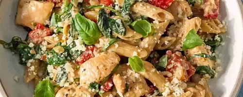 Delectable Chicken & Spinach Penne Skillet: A High-Protein Meal for Busy Weeknights