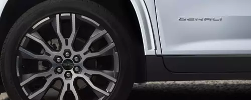 GM Faces Class-Action Lawsuit Over Alleged Brake Failures in 2025 Vehicle Models