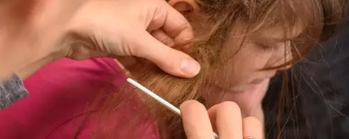 Aussie Total Miracle Detangler: The Ultimate Solution for Tangle-Free Hair