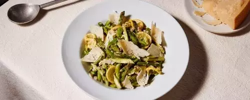 The Culinary Breakthrough of Smashed Asparagus Salad