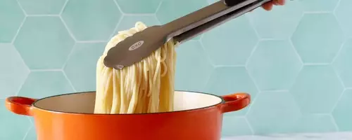 The Ultimate Guide to Kitchen Tongs: Choosing the Best for Your Culinary Needs