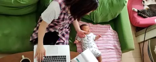 Navigating Parenthood and Professional Life: Strategies for Working Parents
