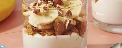 Delightful Gingersnap Banana Frozen Yogurt Parfaits