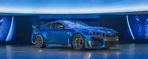 Ford Unveils 2026 Mustang Dark Horse SC with Near-800 Horsepower