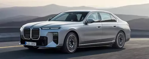 2027 BMW i7: An Ultra-Luxury Electric Sedan Redefined